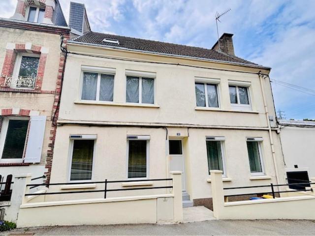 Duplex Parapluies De Cherbourg Netflix Parking Esterno foto