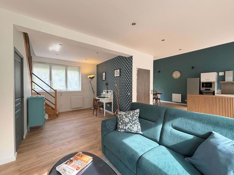 Duplex Parapluies De Cherbourg Netflix Parking Esterno foto