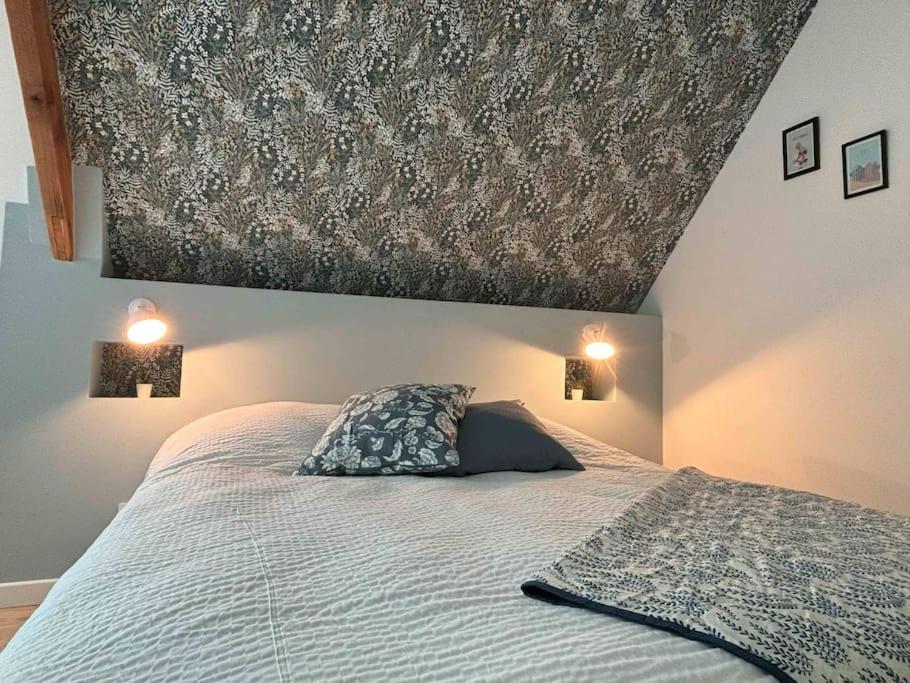 Duplex Parapluies De Cherbourg Netflix Parking Esterno foto
